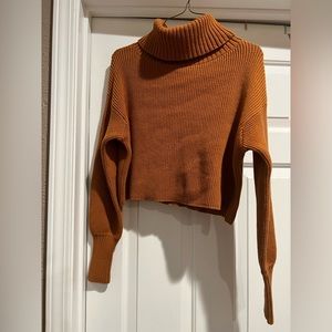 Women’s small turtle neck crop top